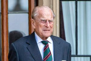 Prinz Philip liegt im Krankenhaus