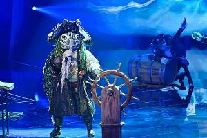 "The Masked Singer"-Schildkröte: Florian Silbereisen oder Johnny Depp?