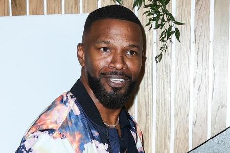 Jamie Foxx lässt nicht zu, dass sein Freund Jimmy Fallon als Rassist bezeichnet wird.