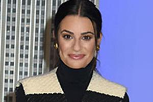 "Glee"-Star Lea Michele zeigt sich mit Babybauch