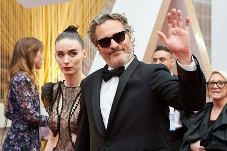 Rooney Mara und Joaquin Phoenix auf dem roten Teppich