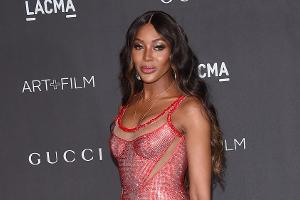 Naomi Campbell feiert ihren 50. Geburtstag im Rosenmeer