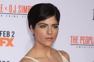 Selma Blair trauert um ihre Mutter: "Ich verehre dich, Mama"