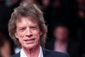Versetzte Mick Jagger Angelina Jolie einst für einen One-Night-Stand?