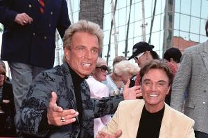 Siegfried und Roy bei der Verleihung ihres "Hollywood Walk of Fame"-Sterns im Jahr 1999.