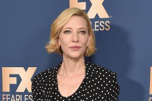 Cate Blanchett verletzt sich mit einer Kettensäge