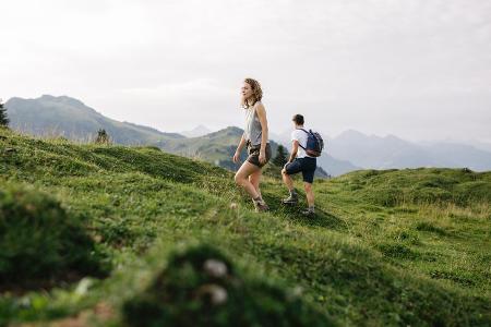 Das Kitzbüheler Horn und Umgebung bietet über 1.000 Kilometer Wanderwege.