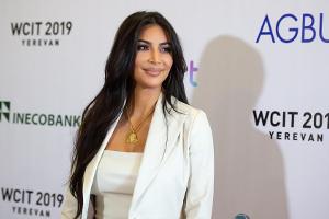 Kim Kardashian West bekommt ihren eigenen Podcast