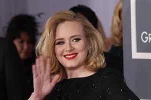 Adele zeigt ihre schlanke Figur in "Saturday Night Live"-Trailer