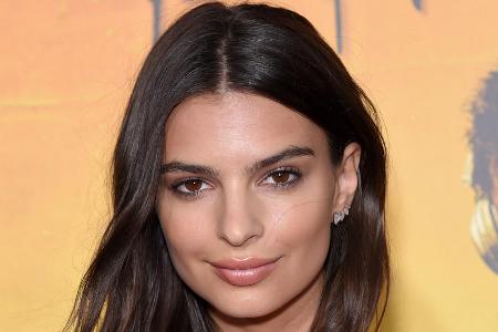 Emily Ratajkowski freut sich über ihren ersten Nachwuchs