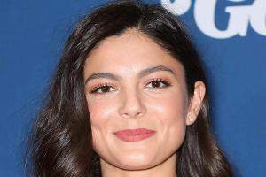 Monica Barbaro spielt neben Schwarzenegger in neuer Agenten-Serie