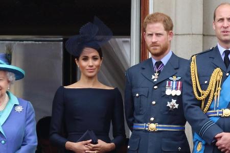 Die Royals auf dem Balkon des Buckingham Palasts
