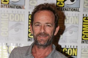 Traurige Geburtstagsgrüße an den verstorbenen Luke Perry
