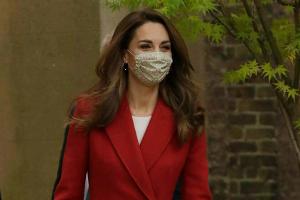 Herzogin Kate trotzt im Hingucker-Mantel dem Londoner Herbst