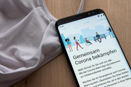 Die deutsche Corona-Warn-App hat sich bewährt Die deutsche Corona-Warn-App hat sich bewährt