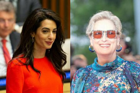 Menschenrechtsanwältin Amal Clooney (l.) bekommt den Freiheitspreis von Hollywood-Star Meryl Streep überreicht.