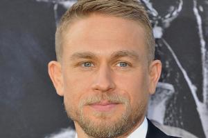 Charlie Hunnam wäre gerne der neue James Bond