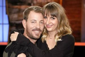 Familie überrascht Anna und Gerald Heiser mit Babyparty in Namibia