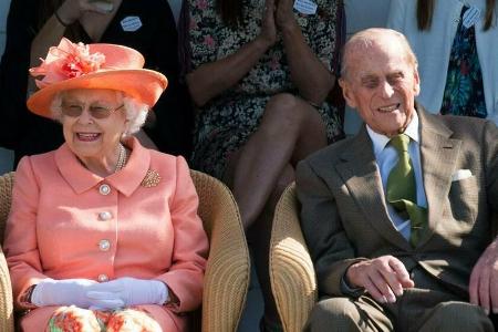 Queen Elizabeth II. und Prinz Philip feiern 73. Hochzeitstag
