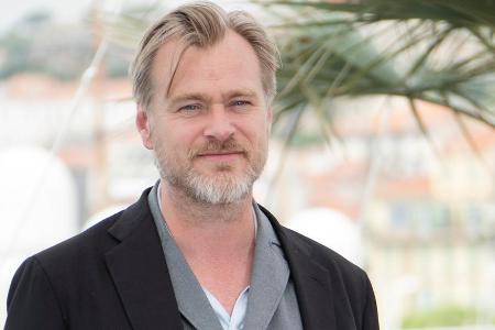 Christopher Nolan fordert von der Kinobranche eine Anpassung an die neue Situation.