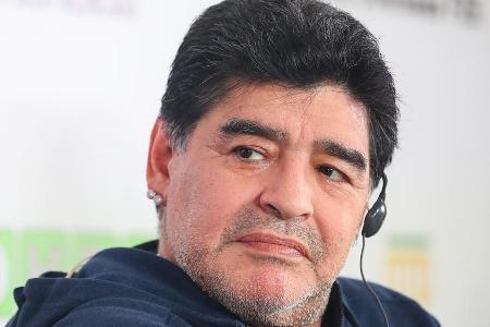 Diego Maradona starb im Alter von 60 Jahren an einem Herzinfarkt. Diego Maradona starb im Alter von 60 Jahren an einem Herzinfarkt.