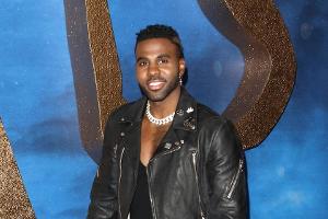Landet Jason Derulo in diesem Jahr den Sommerhit?