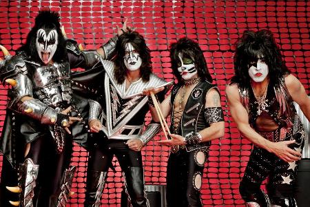 KISS freuen sich auf ihre Europa-Tour 2021. KISS freuen sich auf ihre Europa-Tour 2021.