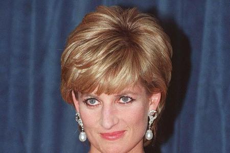 Prinzessin Diana starb 1997 bei einem Autounfall. Prinzessin Diana starb 1997 bei einem Autounfall.