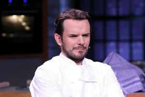 Starke Schmerzen! Steffen Henssler bricht "Grill den Henssler"-Dreh ab