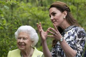 Herzogin Kates Fotoschau ist eröffnet - und die Queen ist begeistert