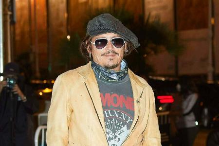 Johnny Depp schlägt beim Internationalen Filmfestival von San Sebastián auf