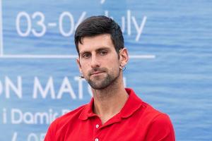 Nach Disqualifikation: Novak Djokovic nimmt Linienrichterin in Schutz