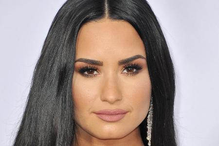 Sängerin Demi Lovato soll sich von ihrem Verlobten getrennt haben.