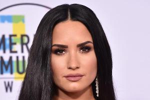 Demi Lovatos Ex Max Ehrich erfuhr von Trennung aus der Presse