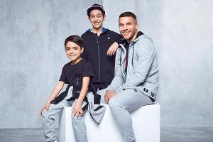Lukas Podolski entwirft Aldi-Kollektion "für junge Familien"