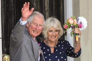 Herzogin Camilla wiedervereint mit Prinz Charles