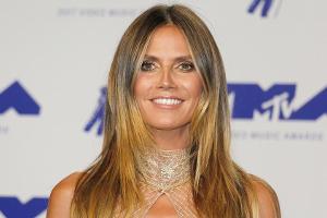 Heidi Klum präsentiert ihren prallen Bauch