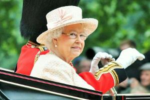 Queen Elizabeth II. verzichtet auf "unangebrachte" Salutschüsse