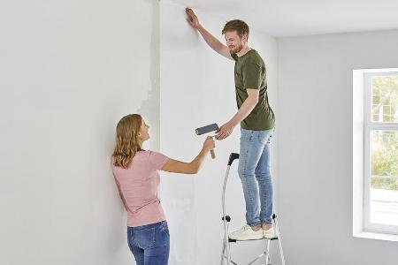Ein Tapetenwechsel sorgt in den eigenen vier Wänden für optische Abwechslung. Ein Tapetenwechsel sorgt in den eigenen vier Wänden für optische Abwechslung.