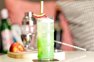 Corona-Isolation: So gelingt der Cocktail auch zu Hause