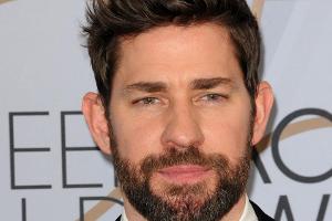 John Krasinski spielt virtuelles DJ-Set zum Abschlussball
