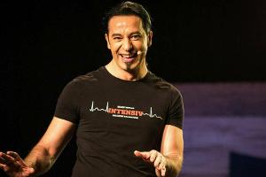 Bülent Ceylan freut sich "wie ein kleiner Junge" auf "Masked Singer"