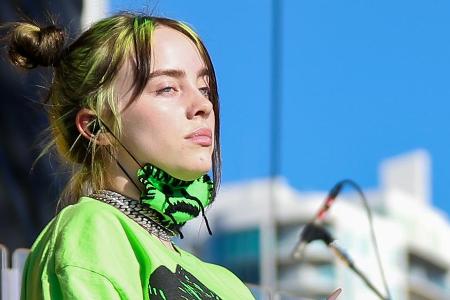 Billie Eilish während eines Auftritts in Las Vegas