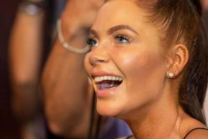 Janine Pink verrät: So gewinnt man "Promi Big Brother"