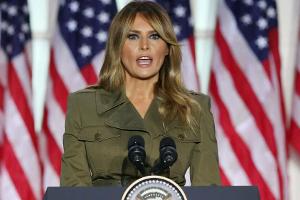 Rede beim Parteitag: Melania Trump lobt ausgiebig ihren Gatten