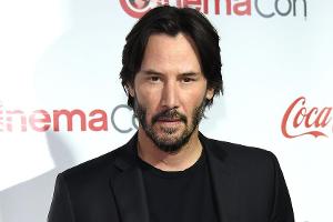 Keanu Reeves: Würde Neo im Kampf John Wick besiegen?