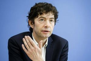 "Das Coronavirus-Update": Christian Drosten bekommt Unterstützung