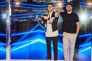 Mark Forster enthüllt seinen Zwilling aus Wachs