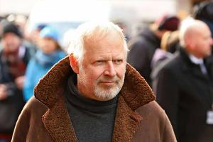 "Tatort"-Star Axel Milberg vermisst die Gesichter wegen der Masken