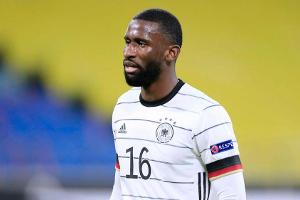 Antonio Rüdiger spendet Pizzen für Intensivpersonal